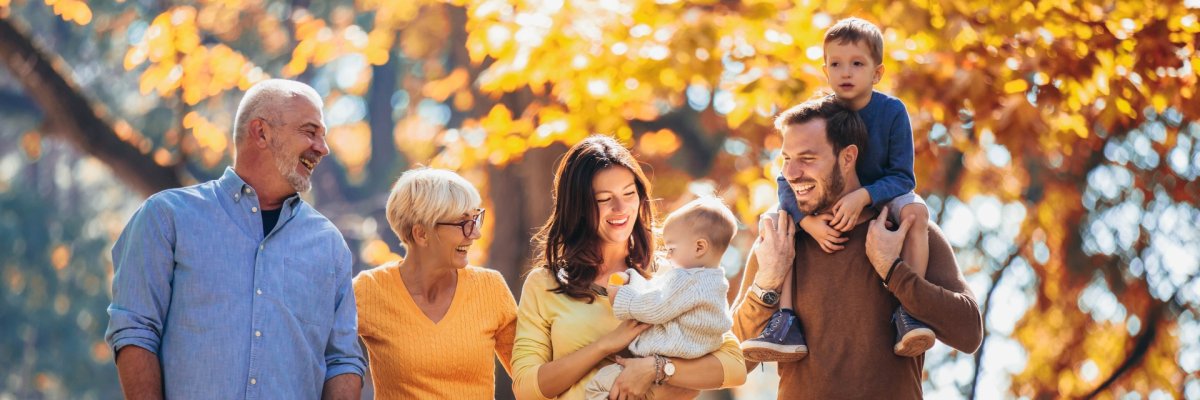 Familienbild Familienbild mit mehrere Generationen